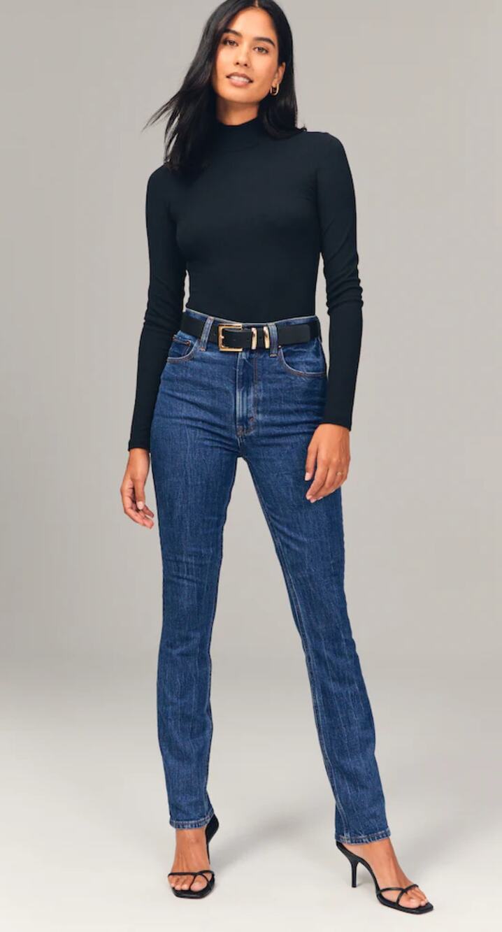 Abercrombie Ultra High Rise 90s Slim Straight Jeans Womens Size 32 / 14 New